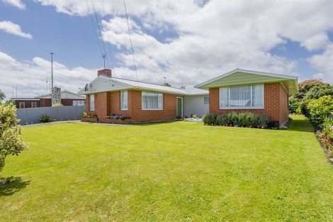 Photo of property in 12 Baden Street, Levin, 5510