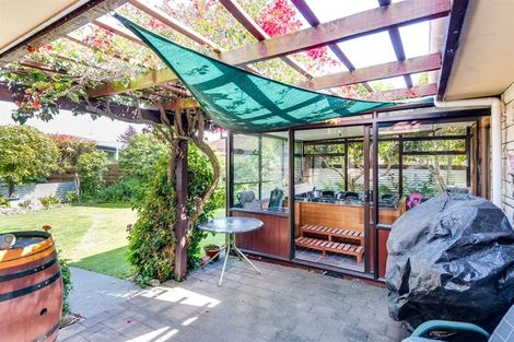 Photo of property in 56 Townshend Crescent, Greenmeadows, Napier, 4112