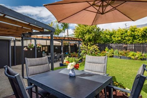 Photo of property in 3a Fraser Road, Narrow Neck, Auckland, 0624