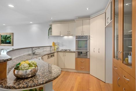 Photo of property in The Sands Apartments, 5/47 The Strand, Takapuna, Auckland, 0622