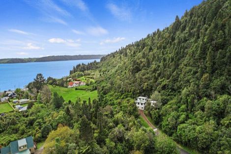 Photo of property in 29 Lake Okataina Road, Lake Okataina, Rotorua, 3074