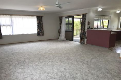 Photo of property in 10a Maire Street, Inglewood, 4330