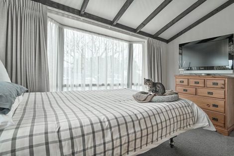 Photo of property in 402 Lumsden Road, Akina, Hastings, 4122