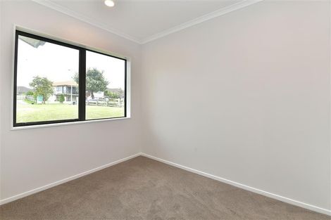 Photo of property in 50 Alec Craig Way, Gulf Harbour, Whangaparaoa, 0930