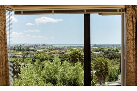Photo of property in 27 La Cumbre Close, Bethlehem, Tauranga, 3110