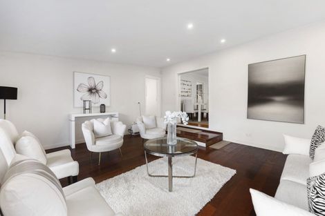 Photo of property in 32 Green Lane East, Remuera, Auckland, 1050