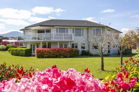 Photo of property in 19 Magnolia Rise, Waipahihi, Taupo, 3330