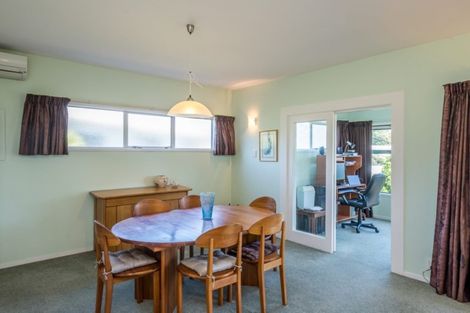 Photo of property in 21 Webber Street, Paraparaumu Beach, Paraparaumu, 5032