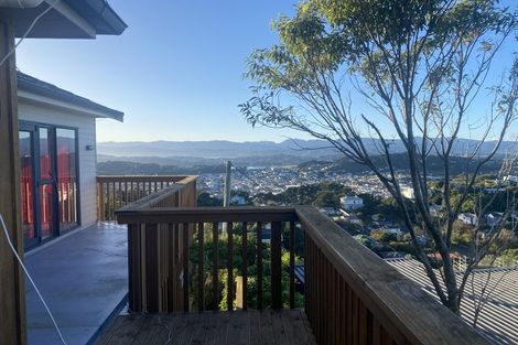 Photo of property in 33 Whaui Street, Vogeltown, Wellington, 6021