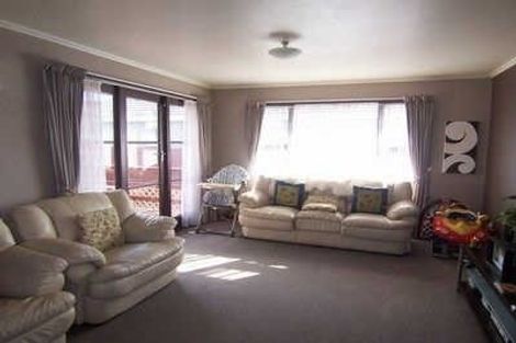 Photo of property in 8 Glenora Place, Hornby, Christchurch, 8042