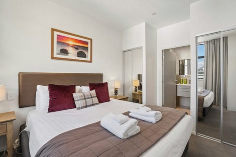 Photo of property in Wyndham Gardens Apartments, 30 Red Oaks Drive, Frankton, Queenstown, 9300