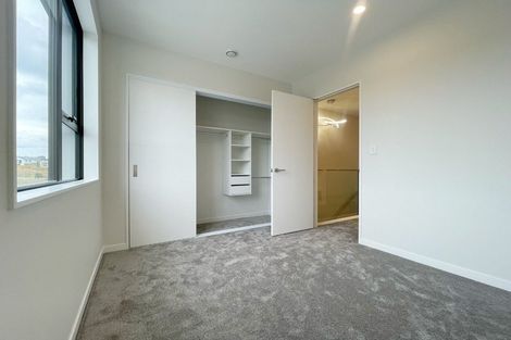 Photo of property in 29 Tieke Lane, Massey, Auckland, 0614