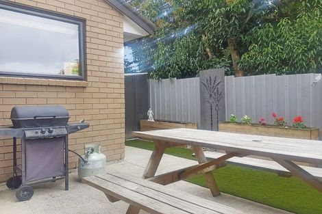 Photo of property in 10 Akeake Lane, Manurewa, Auckland, 2102