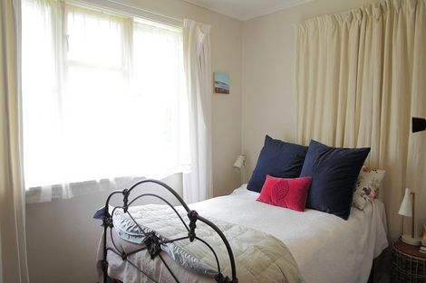 Photo of property in 7 Bristol Crescent, Roslyn, Palmerston North, 4414