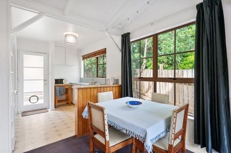 Photo of property in 26a Liffey Crescent, Island Bay, Wellington, 6023