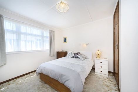 Photo of property in 109 Shamrock Street, Takaro, Palmerston North, 4412