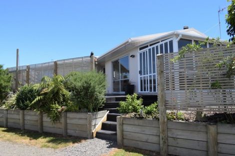 Photo of property in 26 Waerenga Road, Otaki, 5512