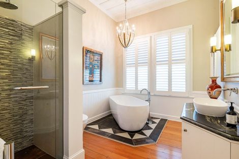 Photo of property in 73 St Marys Road, Saint Marys Bay, Auckland, 1011