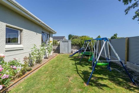 Photo of property in 24 Conyers Street, Georgetown, Invercargill, 9812