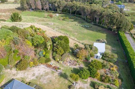 Photo of property in 19 Waitaheke Road, Te Horo, Otaki, 5581