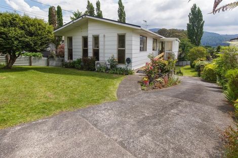 Photo of property in 130 Koutu Road, Kawaha Point, Rotorua, 3010