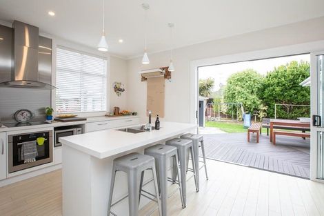 Photo of property in 61 Forfar Street, Clyde Hill, Dunedin, 9011