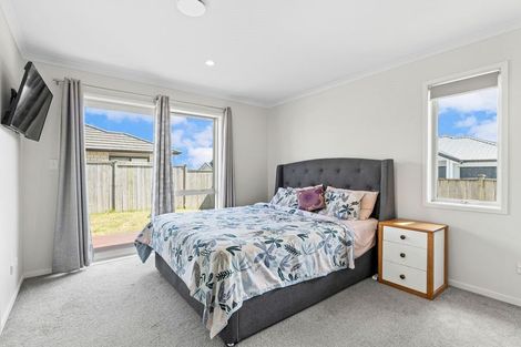 Photo of property in 28 Rainsford Road, Pukekohe, 2120