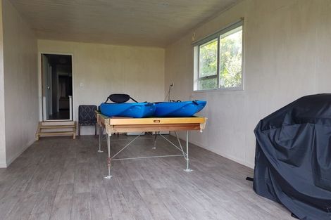 Photo of property in 11 Te Kapua Street, Oakura, Hikurangi, 0184