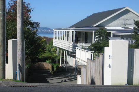 Photo of property in 74b Wiseley Road, West Harbour, Auckland, 0618