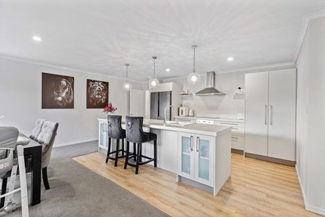 Photo of property in 28 Beachvale Drive, Kaiapoi, 7630