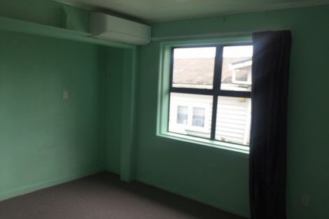 Photo of property in 21 Brandon Road, Glen Eden, Auckland, 0602