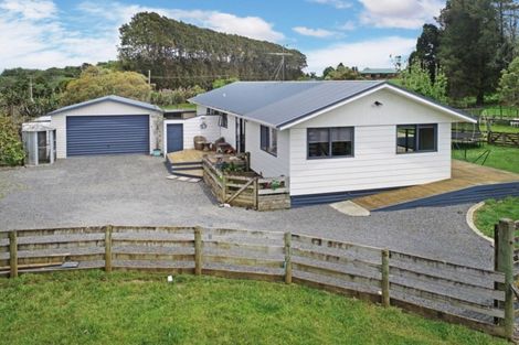 Photo of property in 266 Hart Road, Pukekohe, 2676
