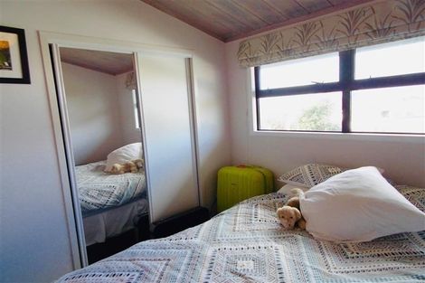 Photo of property in 3 Manu Crescent, Upper Vogeltown, New Plymouth, 4310