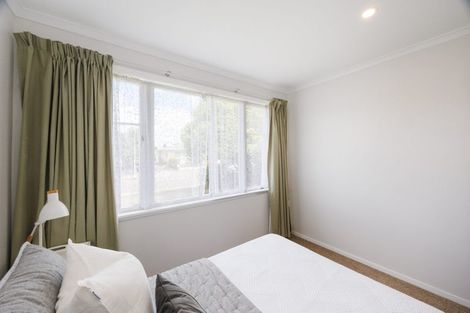 Photo of property in 27 Pembroke Street, Highbury, Palmerston North, 4412