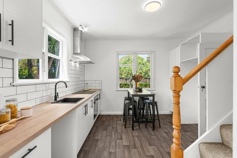 Photo of property in 24 Piko Crescent, Riccarton, Christchurch, 8041