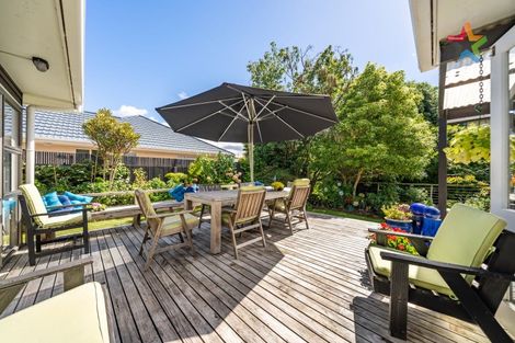 Photo of property in 28a Whites Line West, Woburn, Lower Hutt, 5010