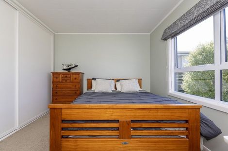 Photo of property in 71 Donovan Road, Paraparaumu Beach, Paraparaumu, 5032