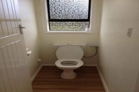 Photo of property in 86 Black Rock Road, Newlands, Wellington, 6037