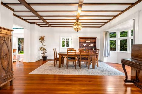 Photo of property in 5 Parkes Avenue, Saint Johns Hill, Whanganui, 4501