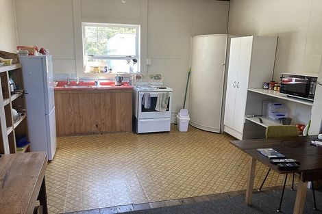 Photo of property in 96 Bridge Street, Eltham, 4322