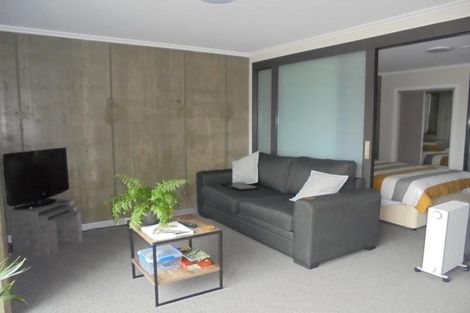 Photo of property in Frame Apartments, 201/111 Molesworth Street, Thorndon, Wellington, 6011