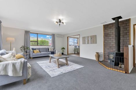 Photo of property in 9 Newnham Street, Rangiora, 7400