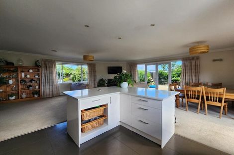 Photo of property in 479b Carrington Road, Hurworth, New Plymouth, 4371