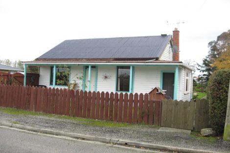 Photo of property in 14 Burns Street, Milton, 9220