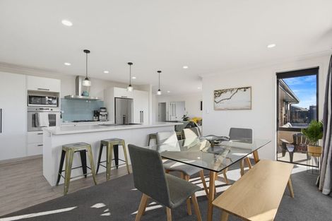 Photo of property in 64 Arabian Drive, Papamoa Beach, Papamoa, 3118