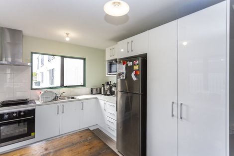 Photo of property in 4/74 Hansons Lane, Upper Riccarton, Christchurch, 8041