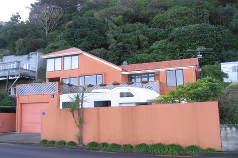 Photo of property in 19 Moana Road, Plimmerton, Porirua, 5026