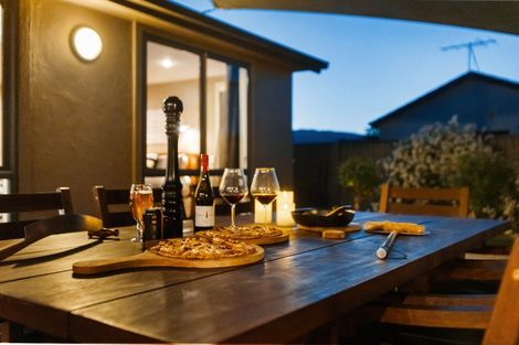 Photo of property in 22 Larch Crescent, Alexandra, 9320