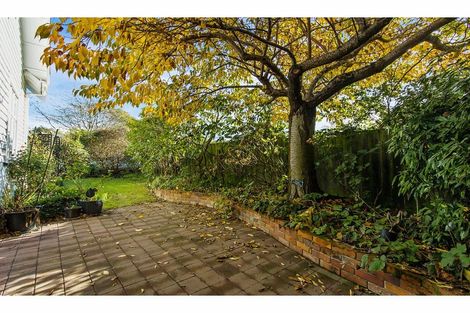 Photo of property in 73 Avenue Road, West End, Timaru, 7910