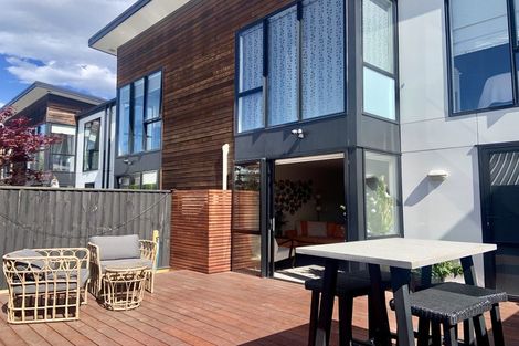 Photo of property in 2/136 Sherborne Street, St Albans, Christchurch, 8014